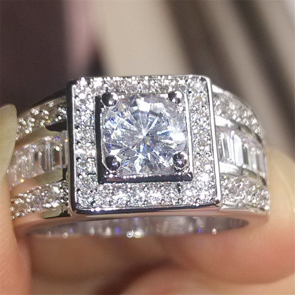 18K White Gold Wedding Ring