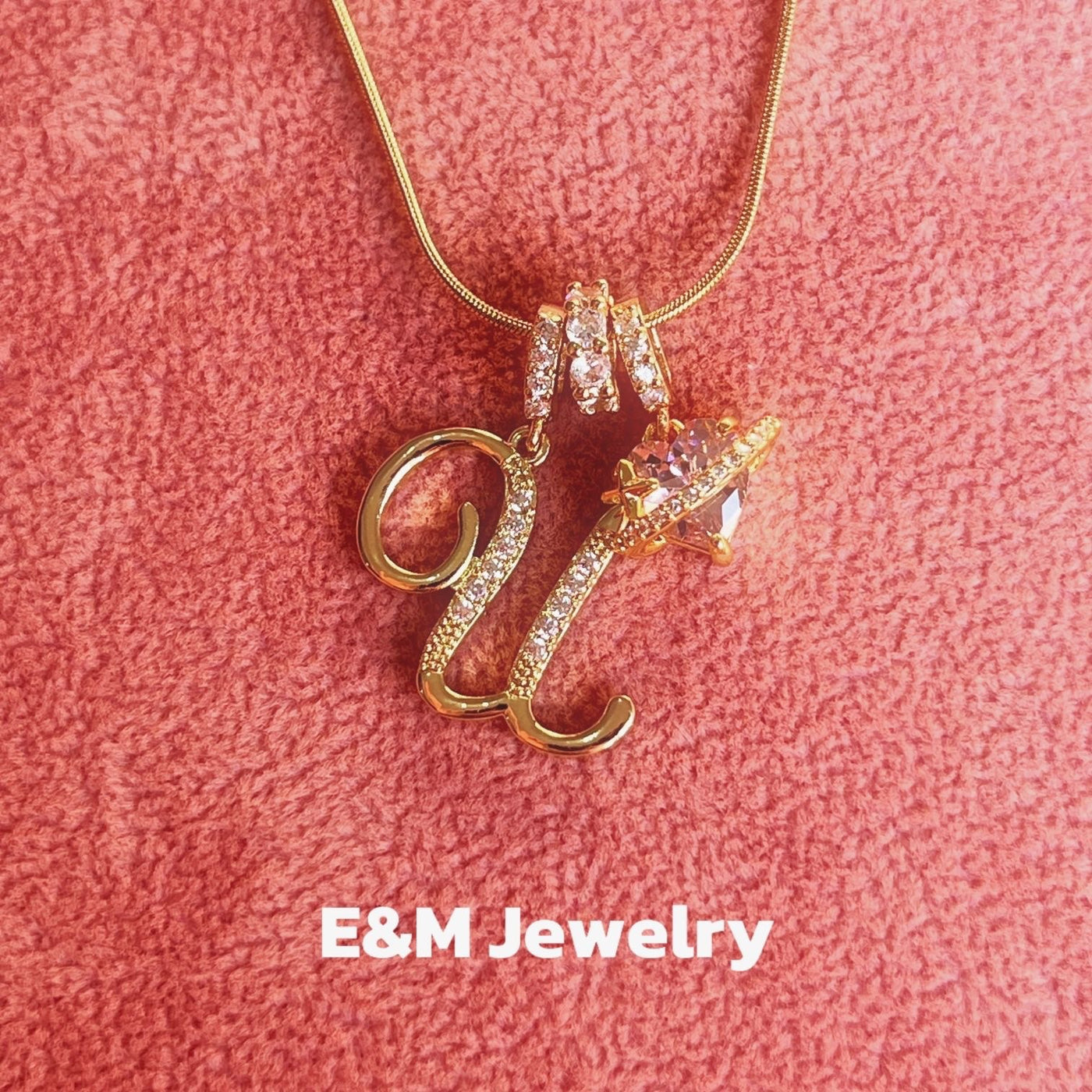 Personalized Custom 18K Gold Plated Alphabet Necklace, Artistic Design Name Necklace, Fashionable Exquisite Gift for Women and Girls