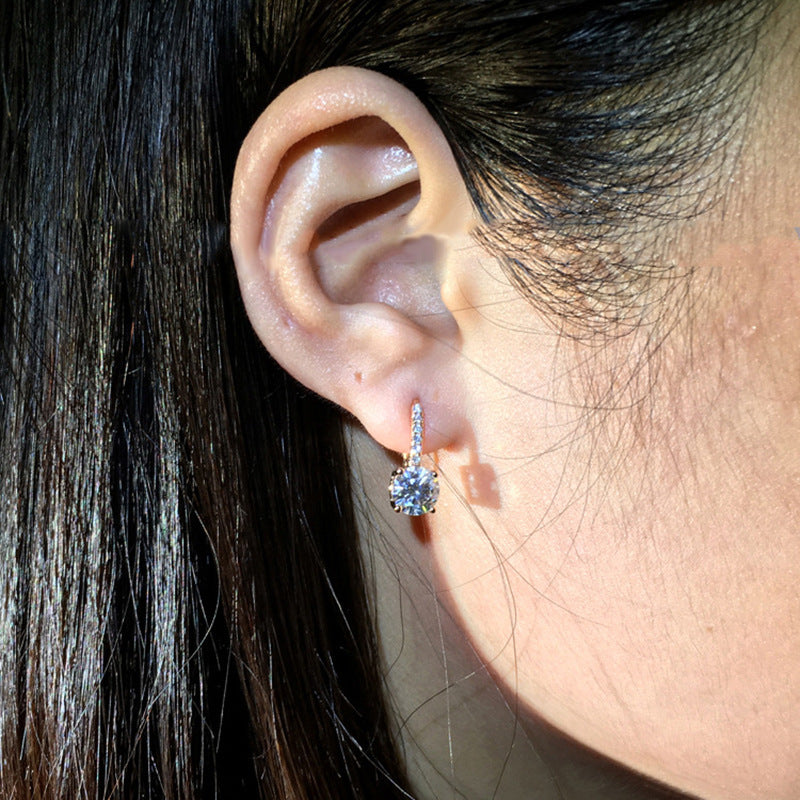 Simple Four Claw Zircon Earrings