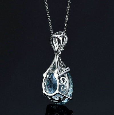 Carat Aquamarine Pendant