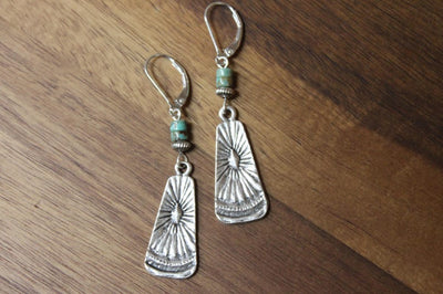 Vintage Textured Scalloped Turquoise Earrings
