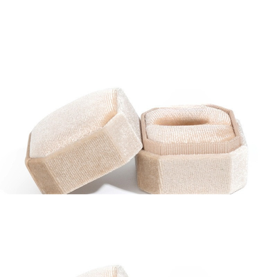 Ring box