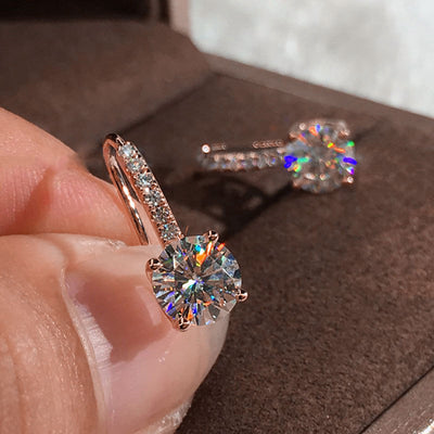 Simple Four Claw Zircon Earrings