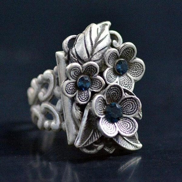 🔥🔥Last Day 49% OFF🎁Floral Sapphire Ring